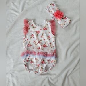 Kyle & Deena bunny print white,pink & Blue ruffle onesie/romper w/ headband 3-6m